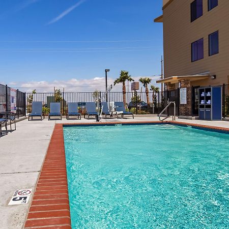 Best Western Plus Coalinga Inn Екстериор снимка