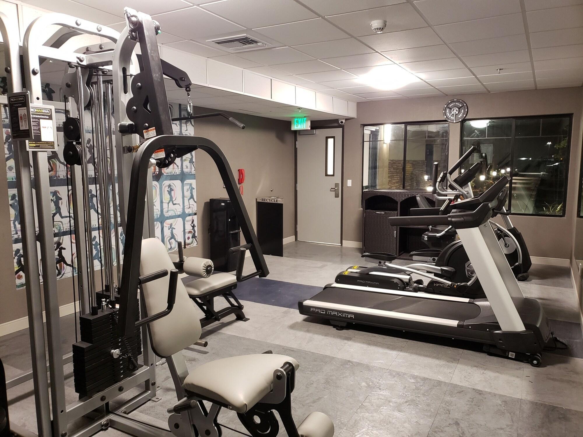 Best Western Plus Coalinga Inn Екстериор снимка